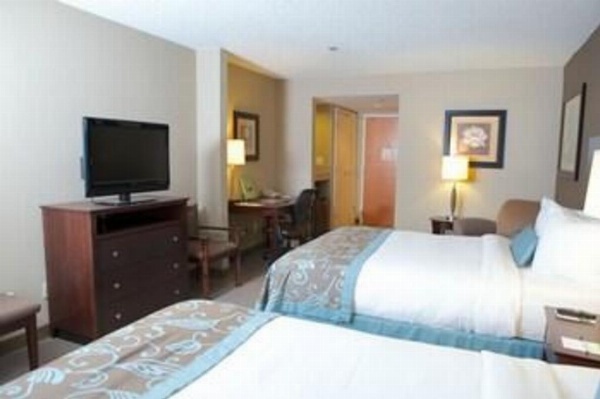 Best Western Plus St. Louis West - Chesterfield image 19